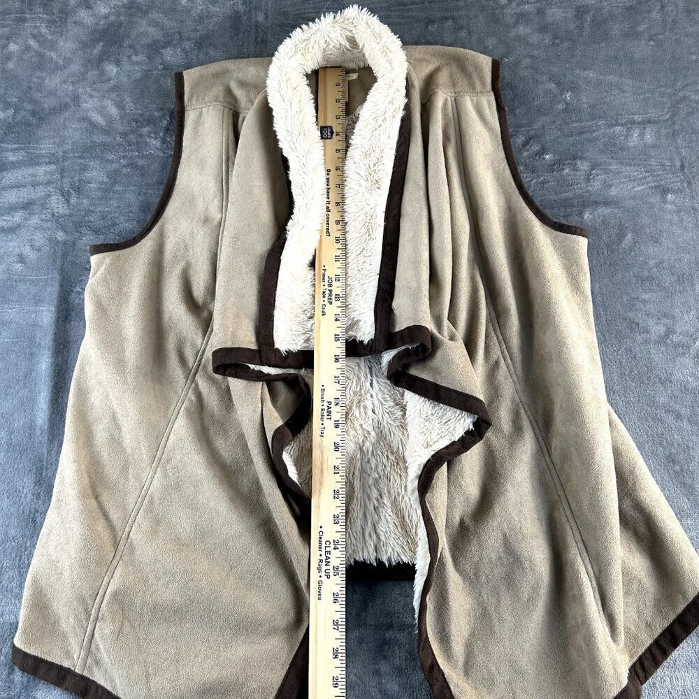 Westbound Women's Tan Faux Suede Vest Water Fall Open Front Size 1X - Picture 2 of 6